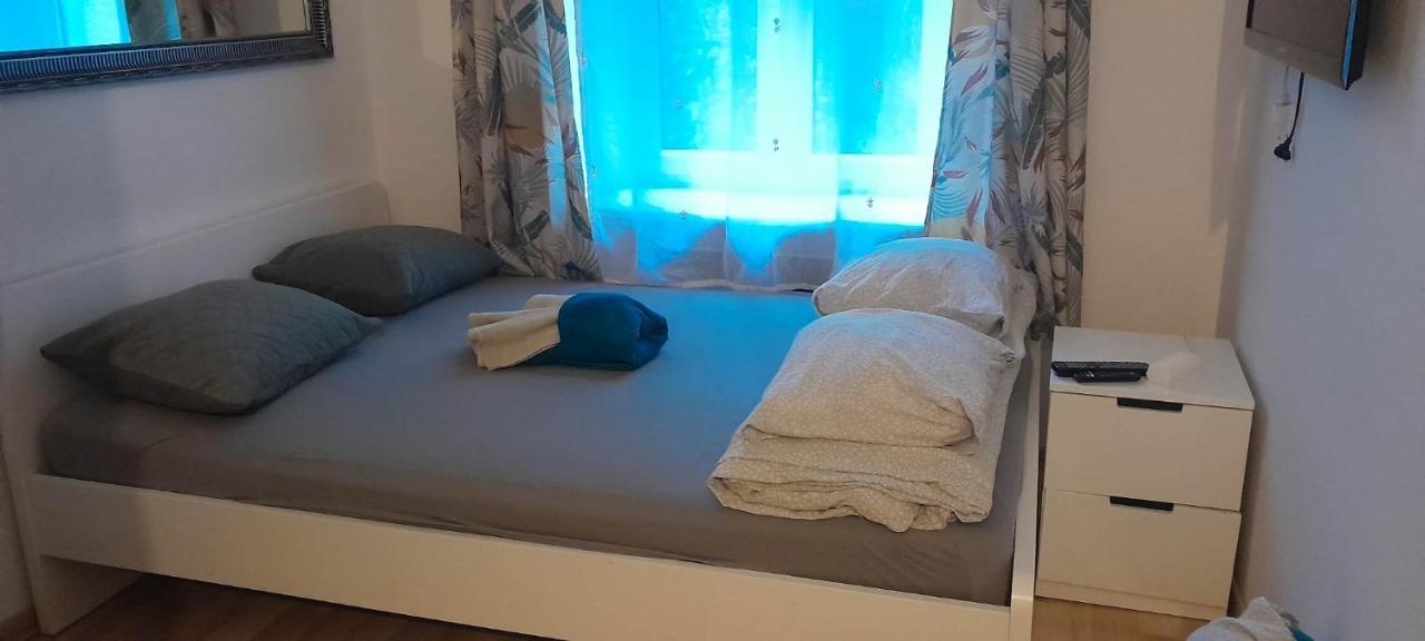 Pure Apartments Красков Екстериор снимка